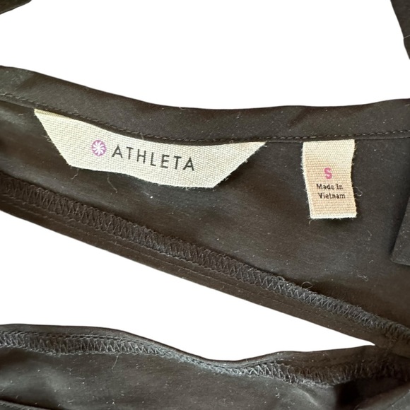 Athleta Eyelet Dunes Keyhole Tie Racerback Tank Black size S - Picture 7 of 7